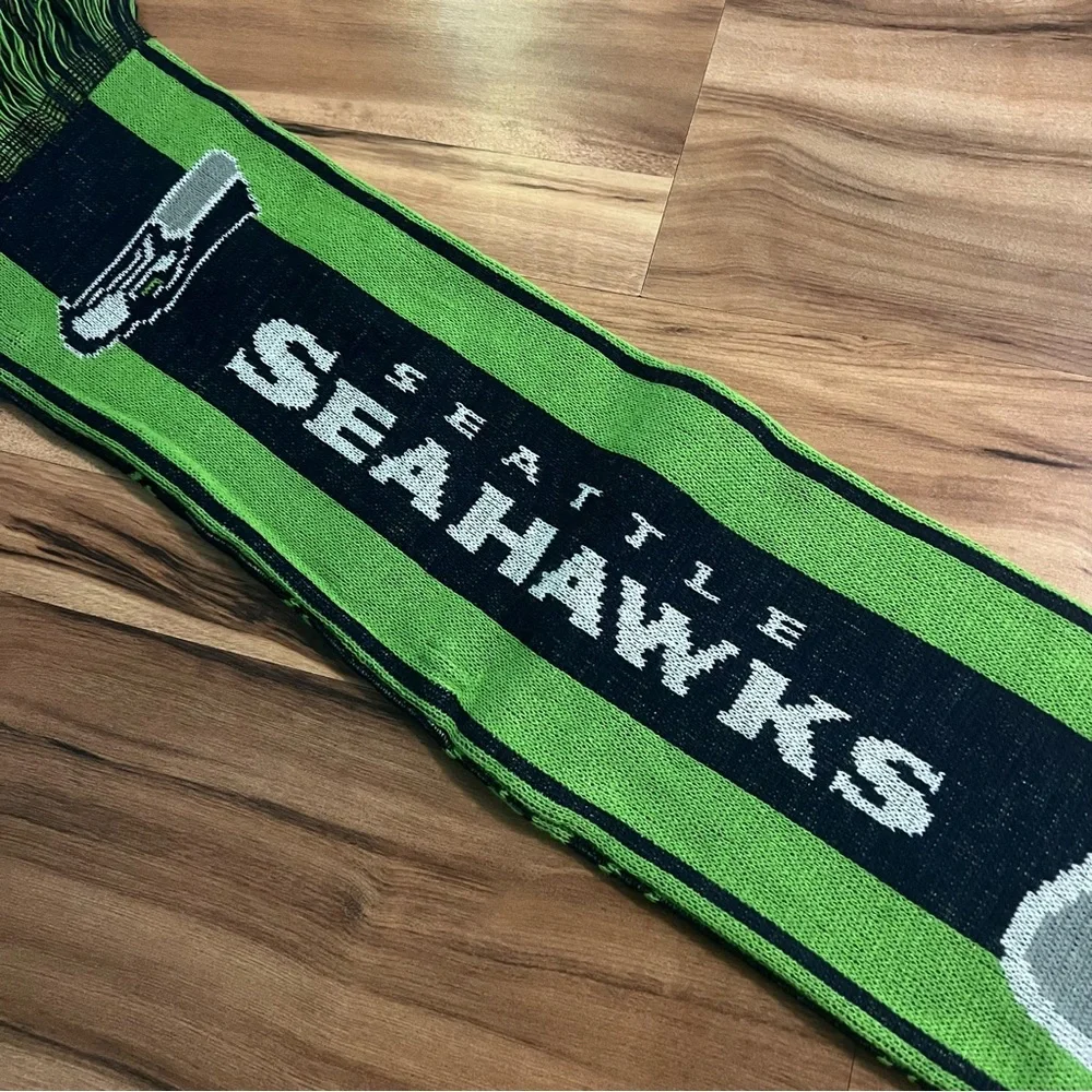 FOCO Forever Collectables NFL Seattle Seahawks‎ Reversible Ugly Scarf